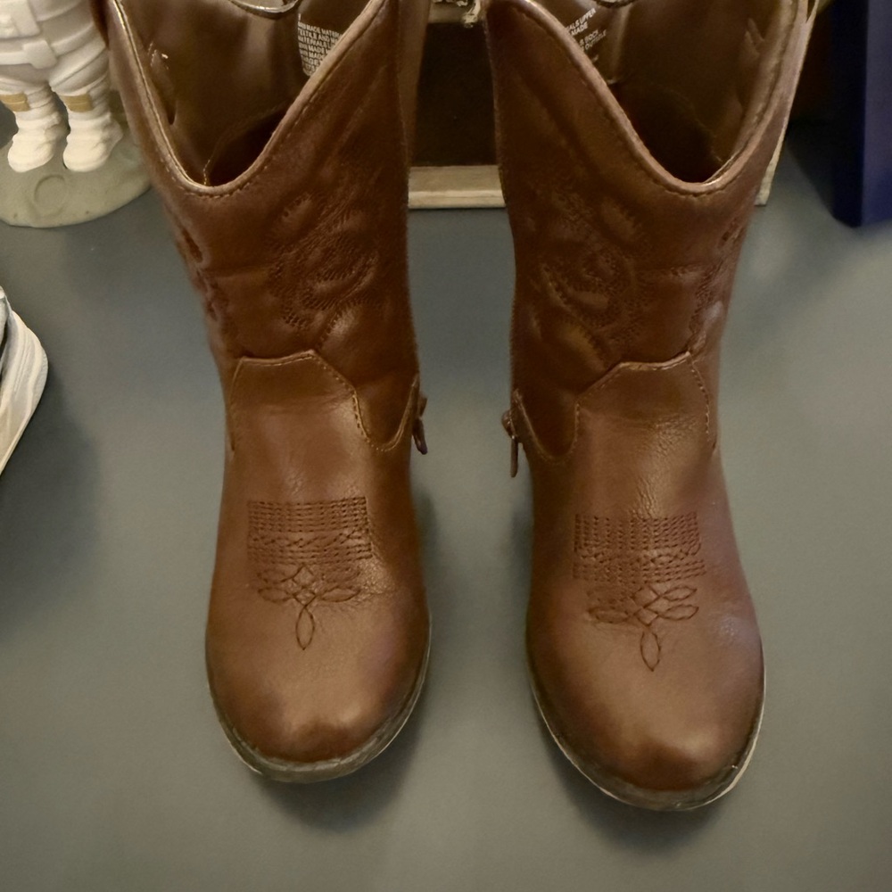 Cat & Jack Brown Leather Boots
